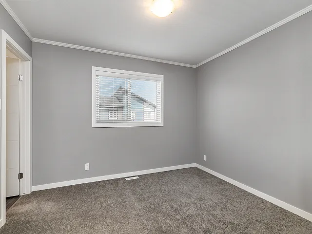 107 Thode Ave — Photo 18