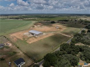 7837 Old Campbellton Rd, Pleasanton, TX 78064