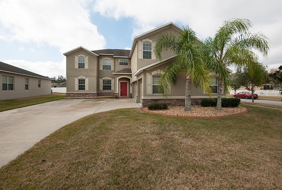 1st image of 20080 Oakflower Ave