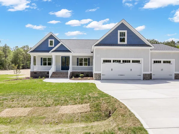 354 Freedom Ridge Dr, Smithfield, NC 27577