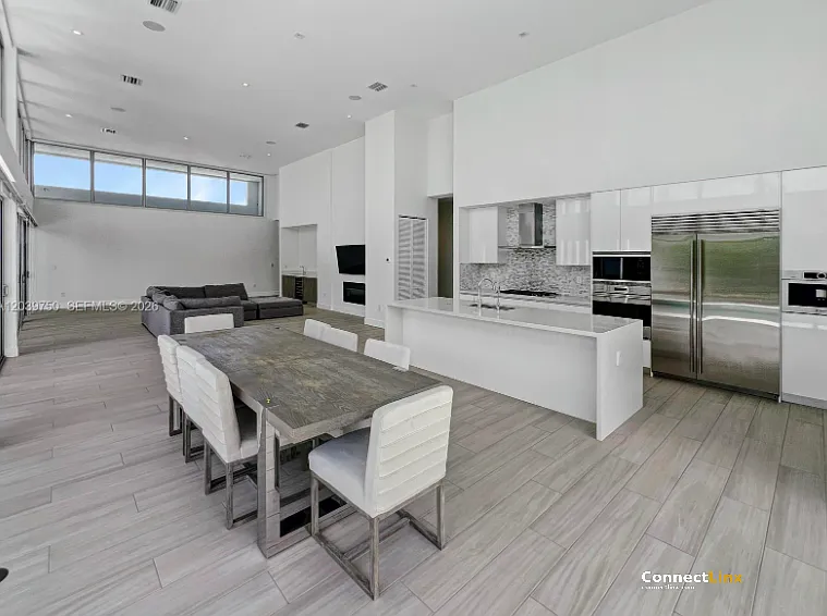16582 Botaniko Dr S — Photo 10