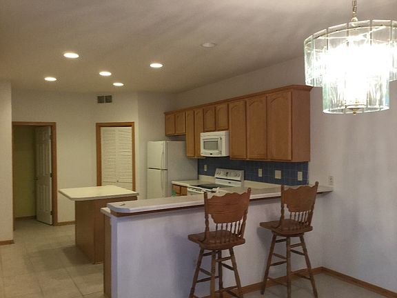 3rd image of 277 S 79th St Unit 304
