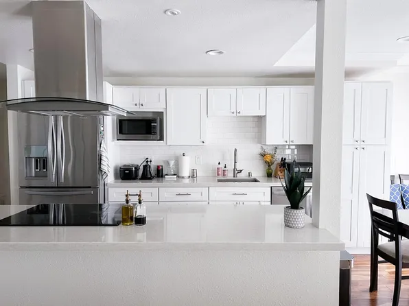 820 Sea Spray Ln, Foster City, CA