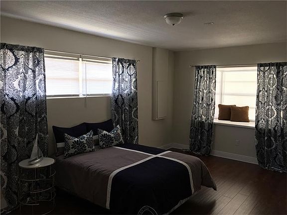 5th image of 2904 W Haya St