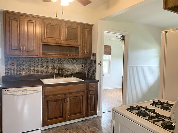 3rd image of 1605 Alameda Ave #2