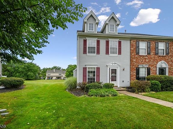 3rd image of 1101 Bayley Ct