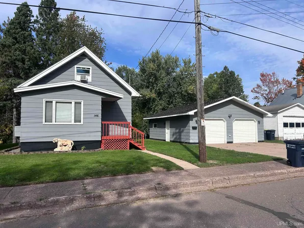 146 E Midland Ave, Ironwood, MI 49938