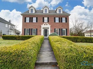 26847 Riverford Dr, Perrysburg, OH 43551