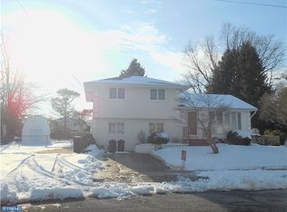 9 Randy Rd, Glendora, NJ 08029