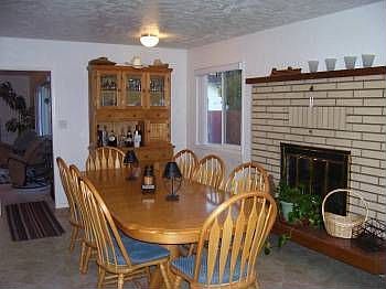 4th image of 408 N 11th Ave