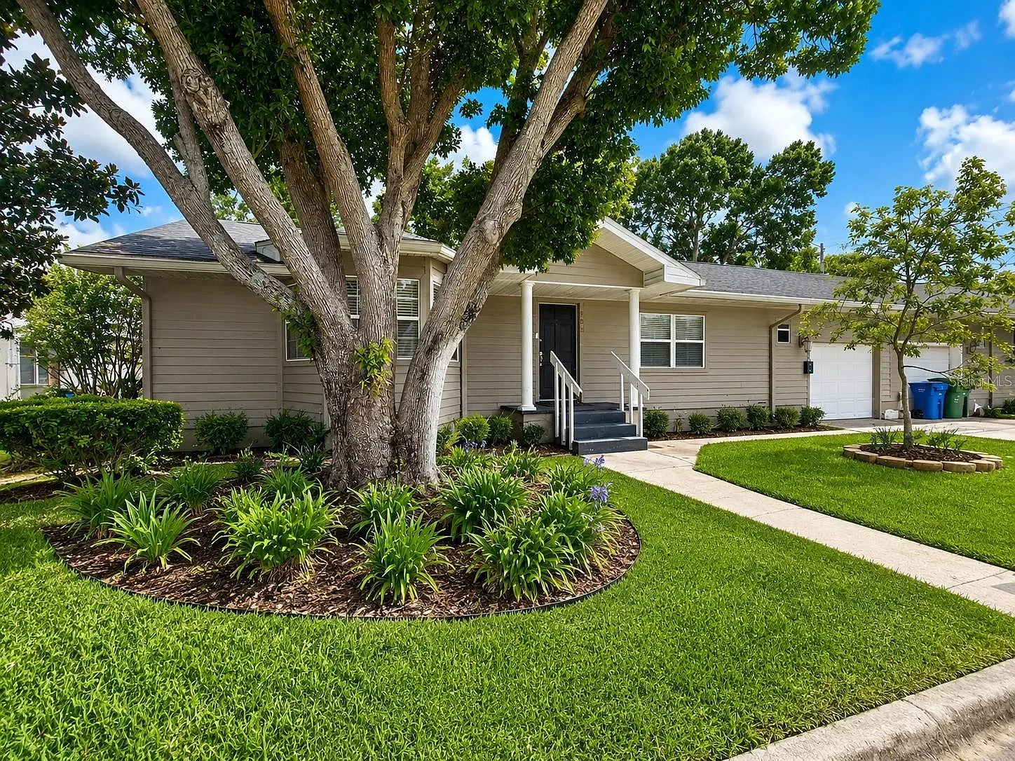 3 bed, 1484 sqft, $2,100 — Photo 2