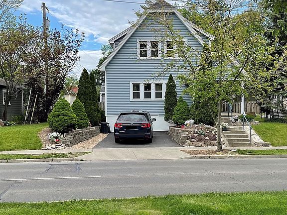 2nd image of 1318 Far Hills Ave