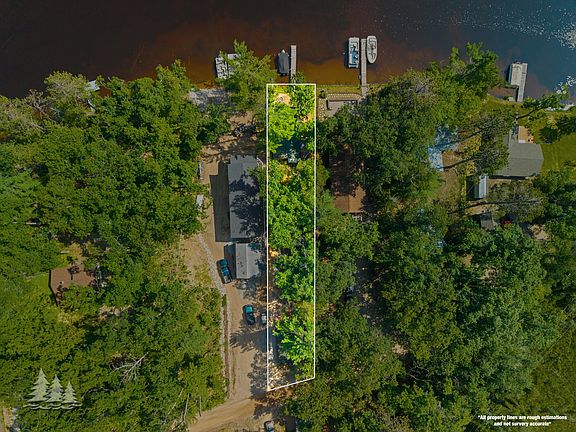 3rd image of 14140 Pointe Rd