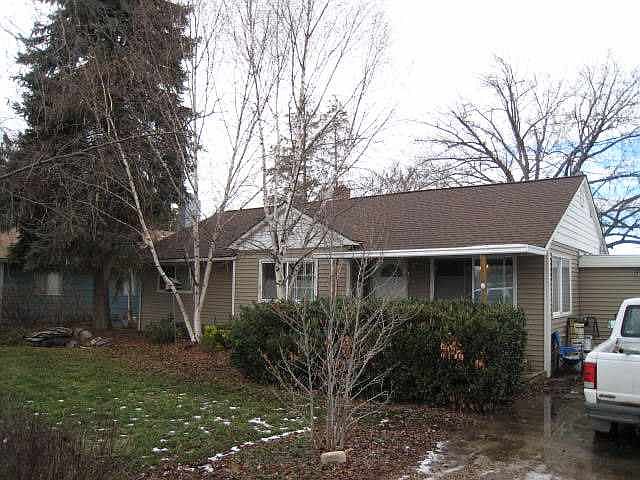 2nd image of 1419 W 1st St