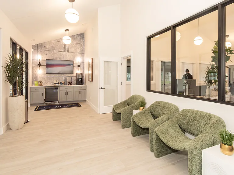 Lumina Apartments — Photo 47
