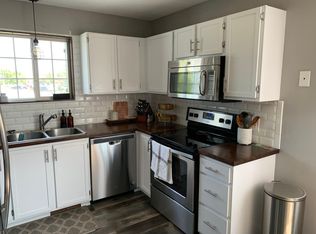 13088 Murdock Ter, Eden Prairie, MN 55347