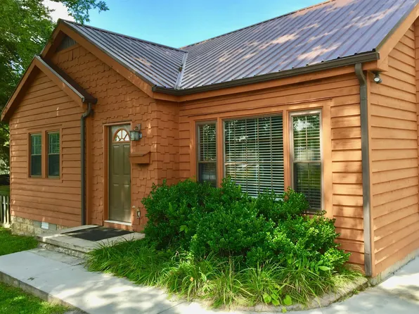 428 S Ramsey St, Manchester, TN 37355