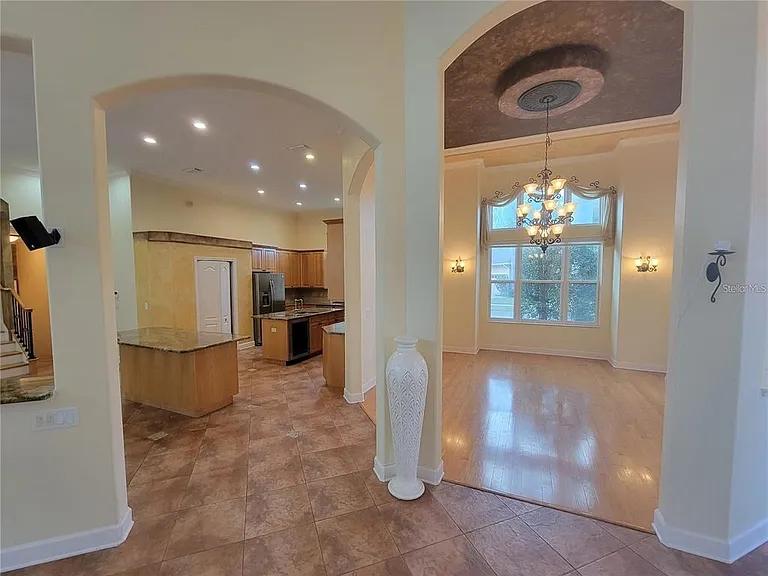 10209 Thurston Groves Blvd — Photo 16