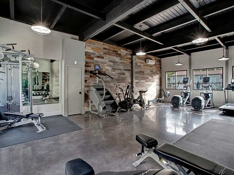 River Blu Apartments — Photo 7
