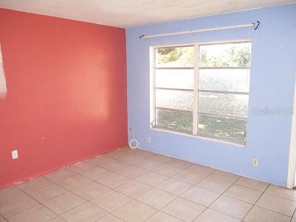 3rd image of 10602 Addison Dr