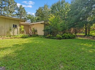 117 Meadow Ln, Calhoun, GA 30701