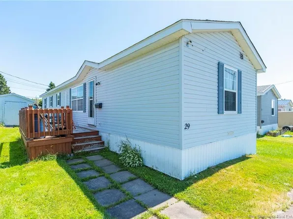 29 Gerald Blvd, Moncton, NB E1E 3T3