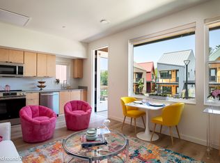 Midtown Lofts~Building 7~180 Garfield St., Ashland, OR 97520