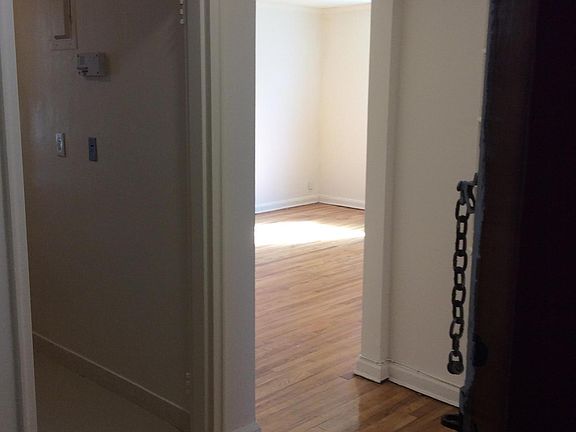 2nd image of 138-27 78ave Ky #2