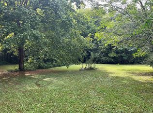 129 Lamoian Dr, Tunnel Hill, GA 30755