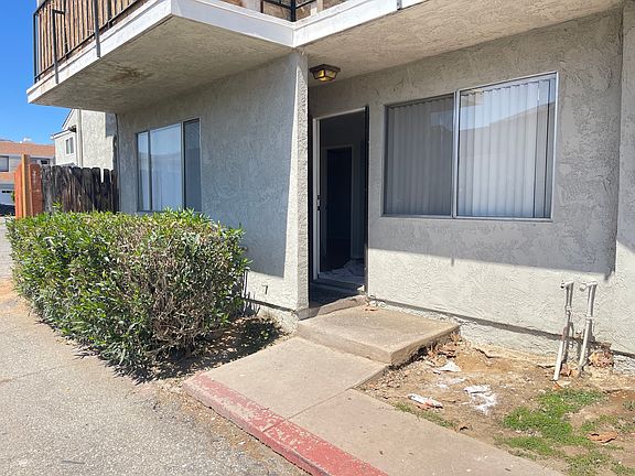 2nd image of 16489 Joy St