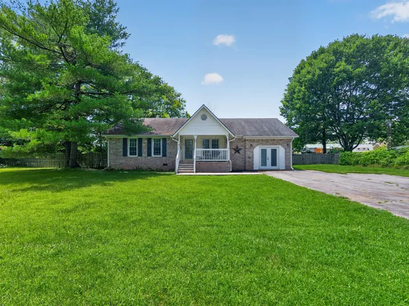 124 Wright St, Stamping Ground, KY 40379