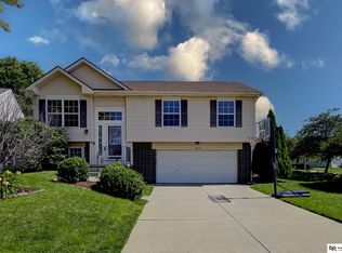 16452 Yates St, Omaha, NE 68116