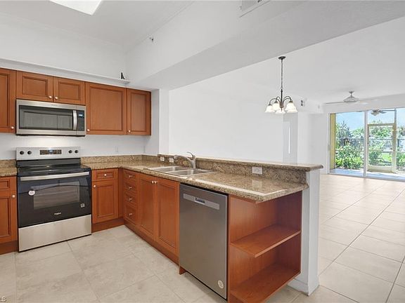4th image of 20170 Estero Gardens CIR #102