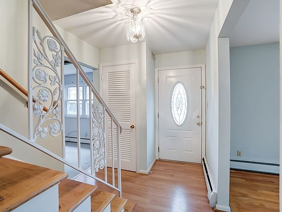 3rd image of 3782 Sagebrush Ln