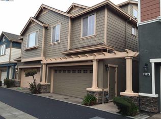 6392 Sussex Ct, Dublin, CA 94568