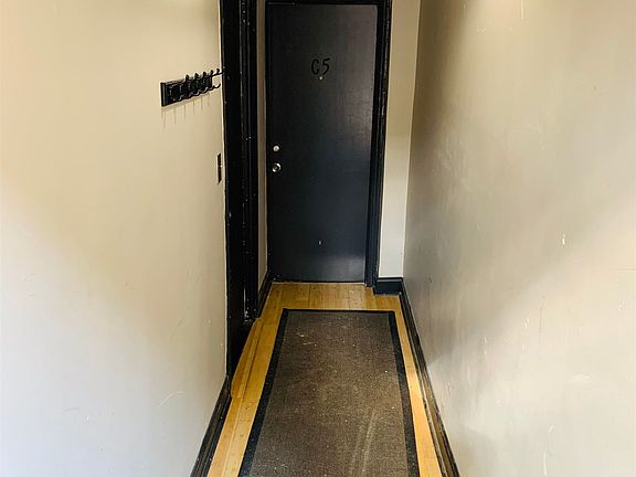 3rd image of 340 Fairmount Ave APT C5