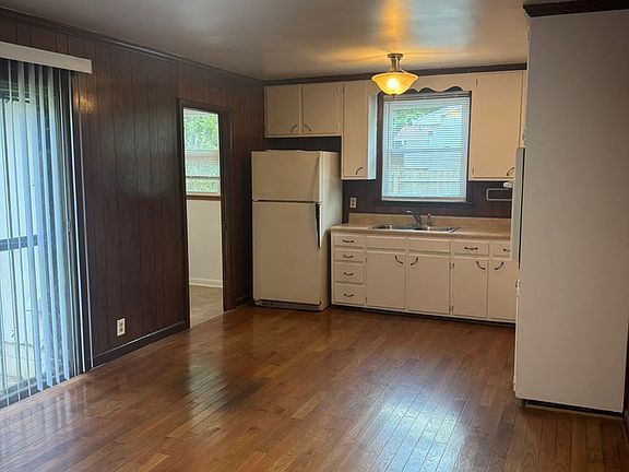 4th image of 3828 Boatner Dr