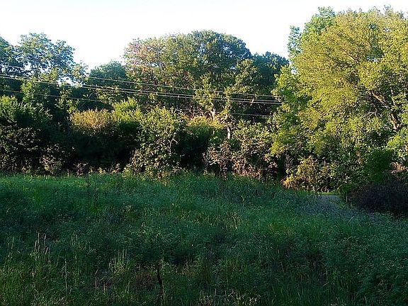 3rd image of 2054 Old Mill Rd