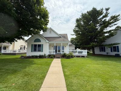 2 Cottage Ln, Manistee, MI, 49660