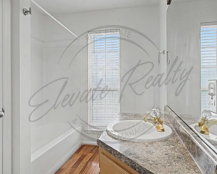 105 Edgeview Dr — Photo 18