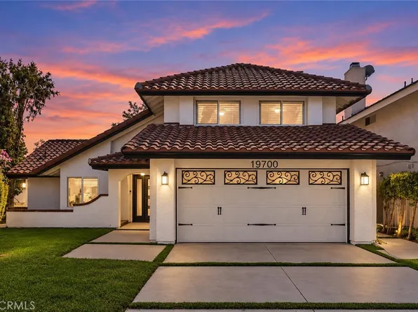 19700 Lull St, Winnetka, CA 91306