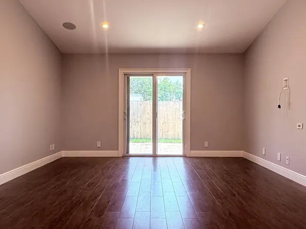 1942 Windsor Drive, North Palm Beach, FL 33408