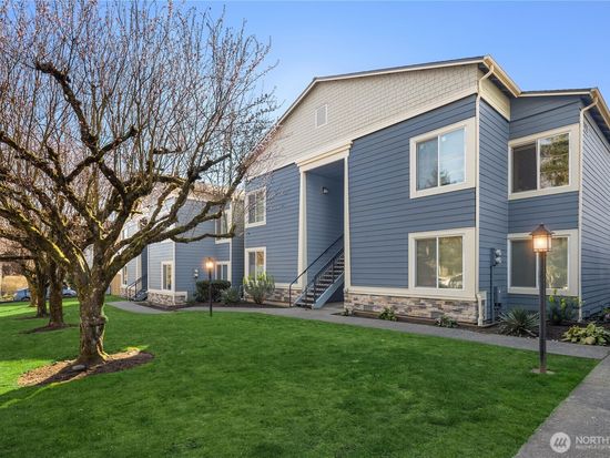 11901 93rd Avenue NE #B205, Kirkland, WA 98034