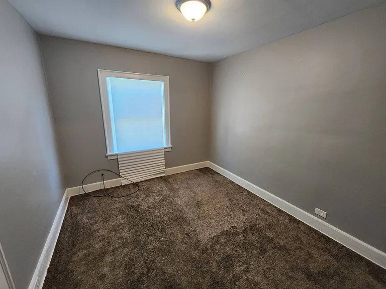 10109 Richland Ave — Photo 16