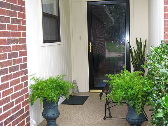 2nd image of 6613 NW 123rd St