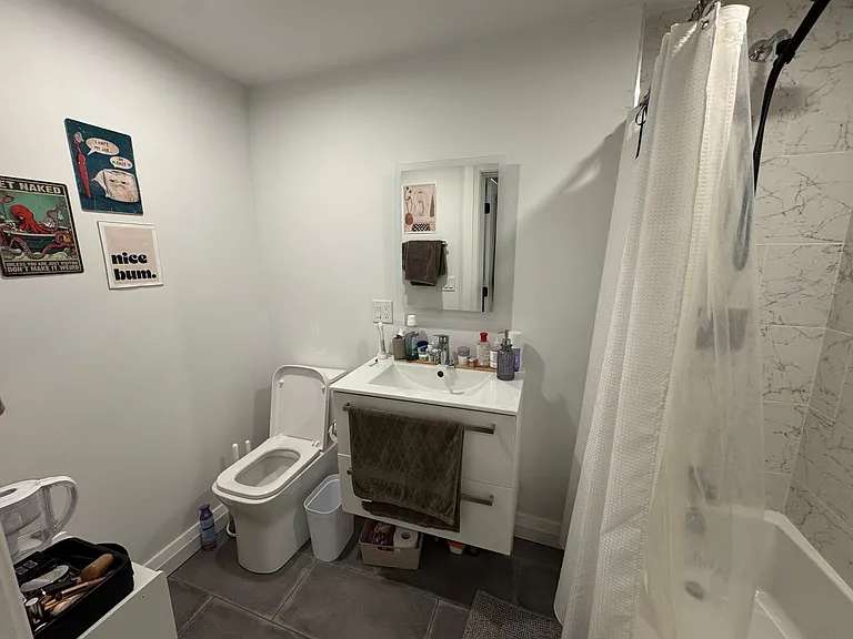 7 Strathmore Rd #A — Photo 8