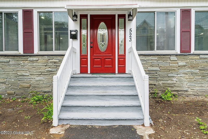 4th image of 523 N Brandywine Avenue