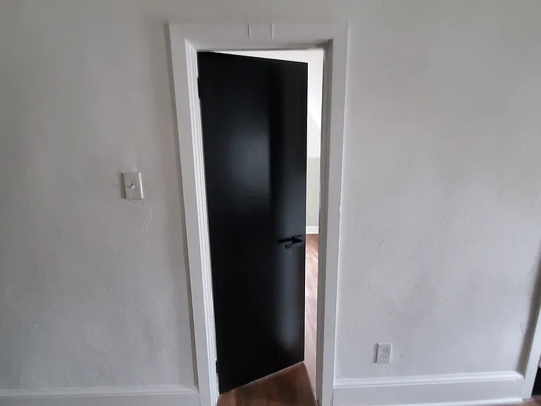 404 N Charlotte St #2 — Photo 10