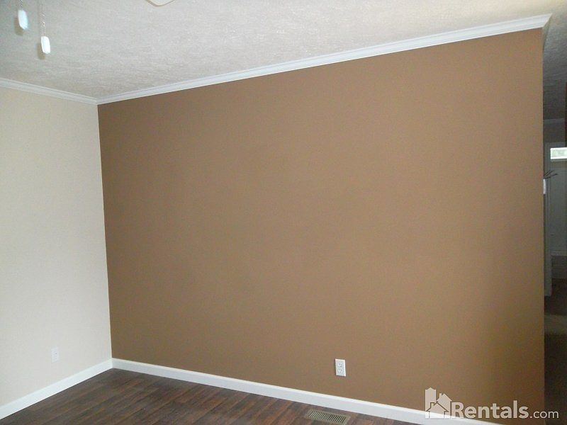 2nd image of 125 Barton Dr