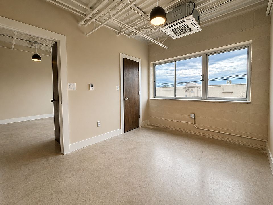 2nd image of 1726 Austin Ave #209